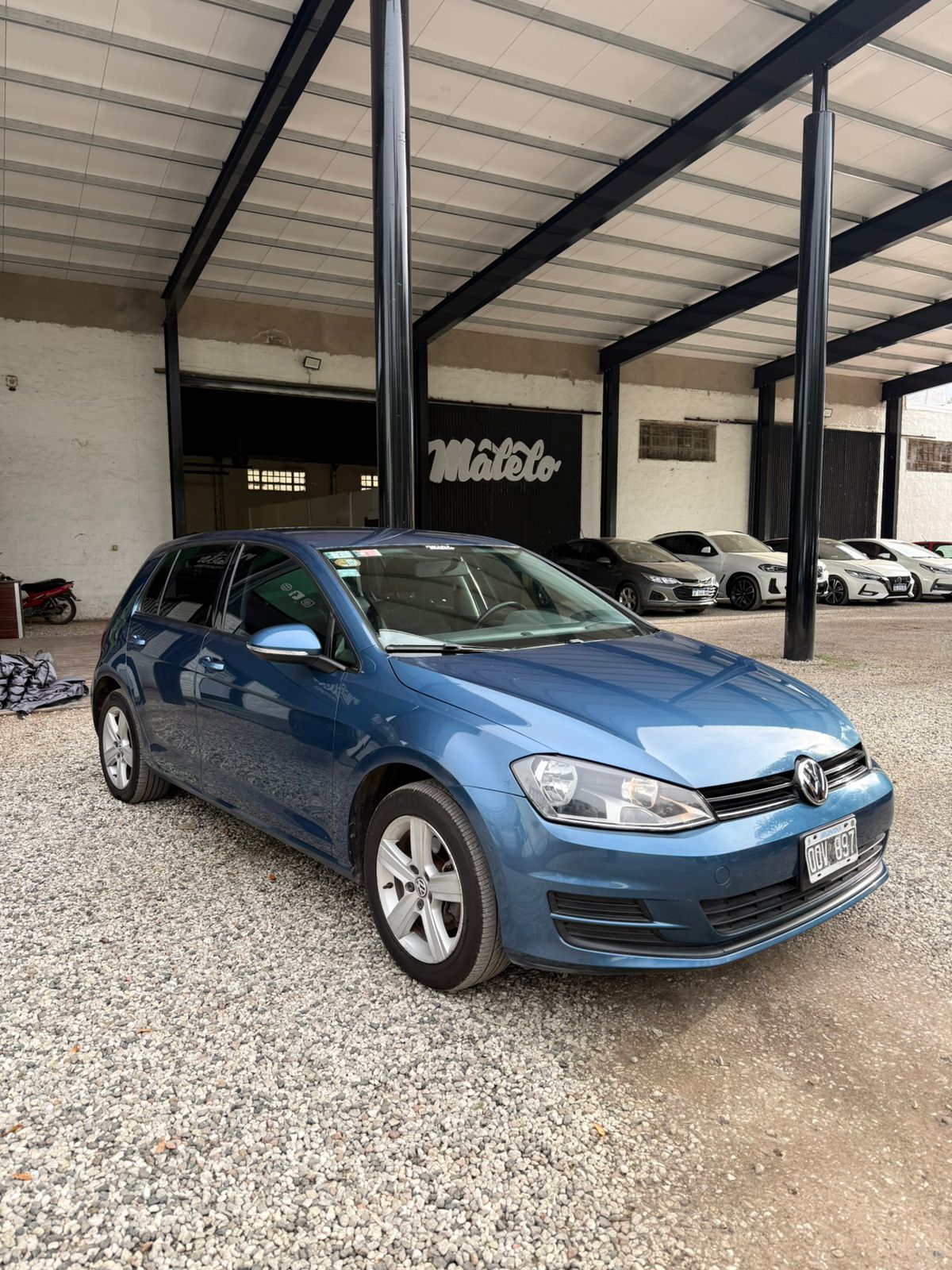 VOLKSWAGEN - GOLF    1.6   GNC  - Manual  - 2015